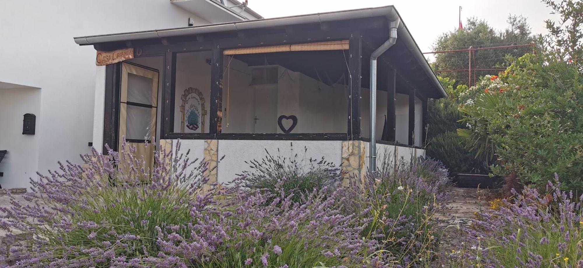 Casa Lavanda - Karin Gornji ゴルニ・カリン エクステリア 写真